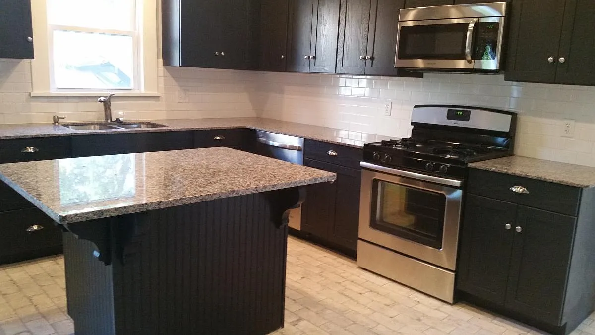 1401 S Elwood Ave - Photo 5 of 18