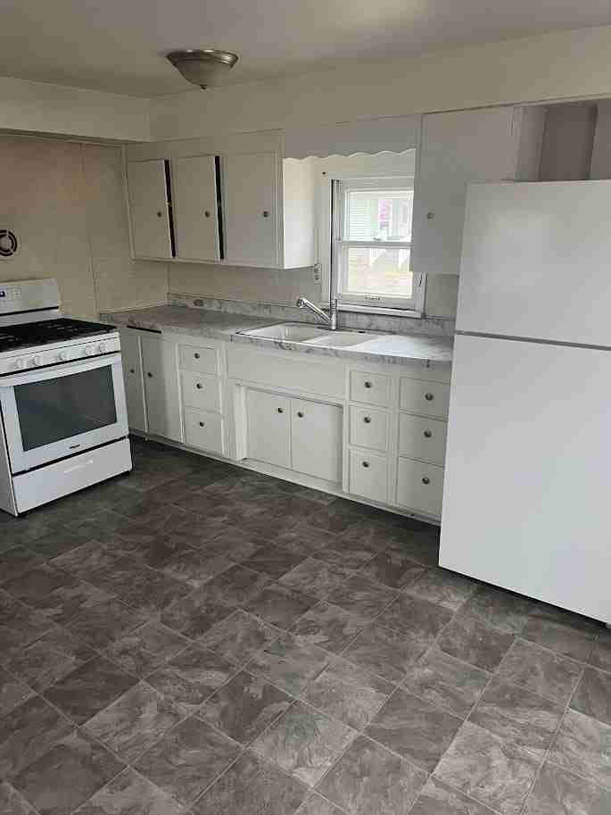 1536 Viking Dr #1 - Photo 3 of 14