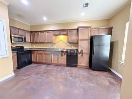 featured image of 122 Flagstone Dr #1