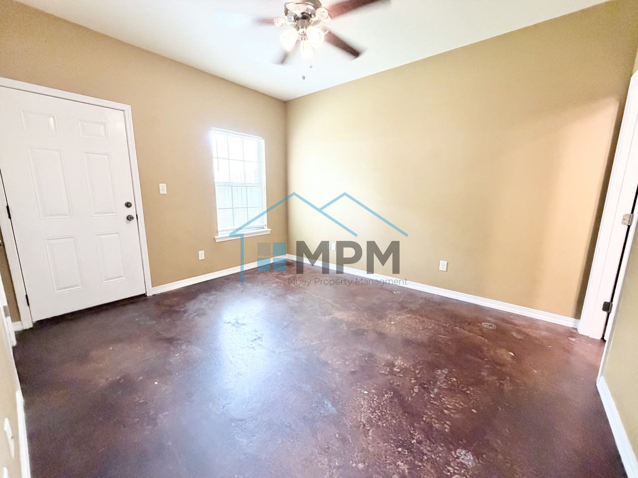 122 Flagstone Dr #1 - Photo 6 of 11