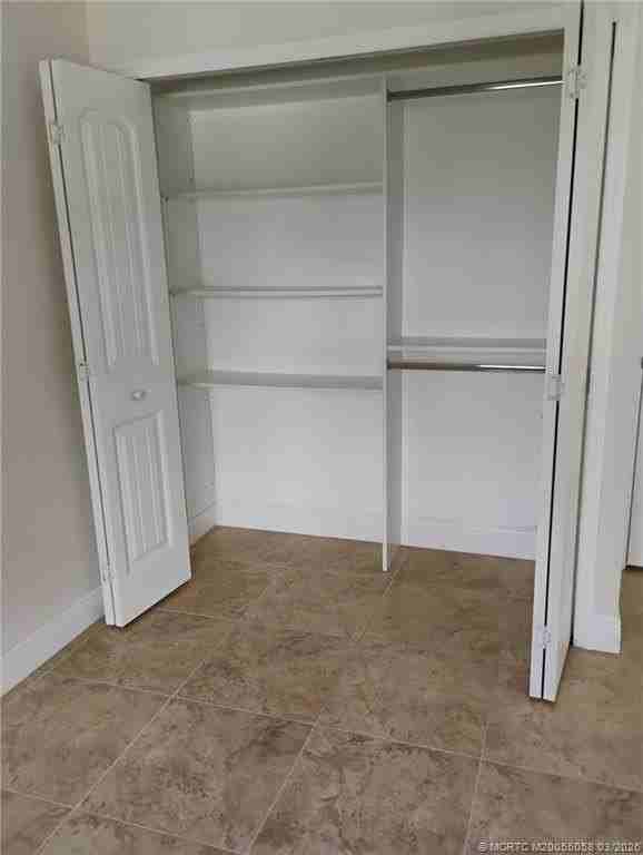 6655 Se Morningside Dr - Photo 6 of 8