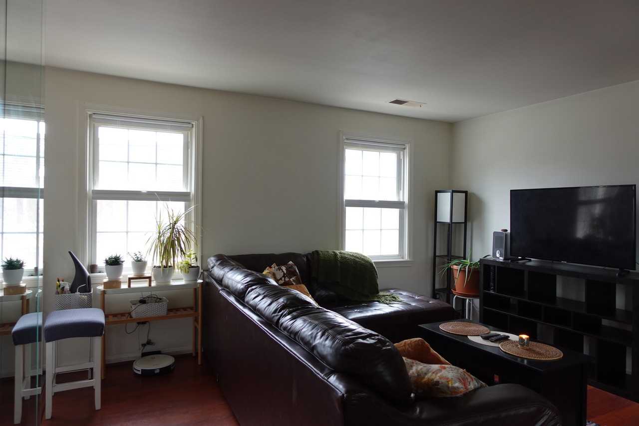 2001 Fort Davis St Se #202 - Photo 4 of 13