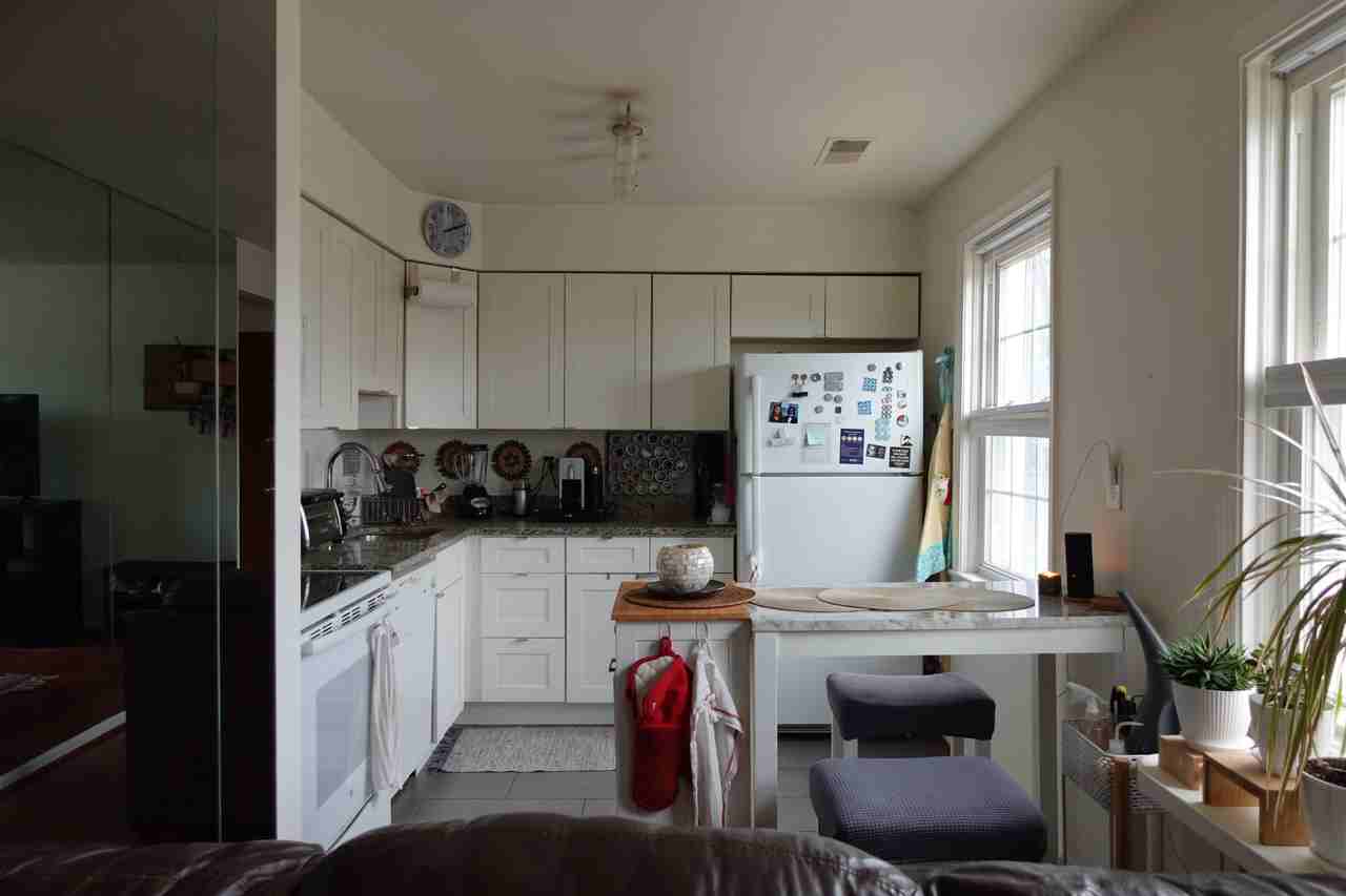 2001 Fort Davis St Se #202 - Photo 7 of 13