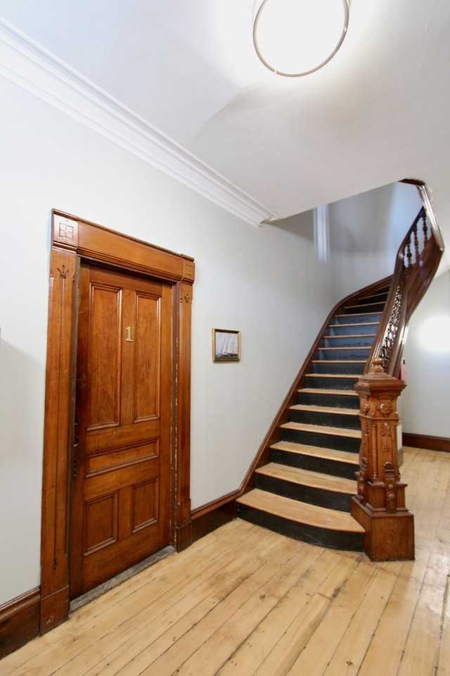 321 Union St #10 - Photo 4 of 8