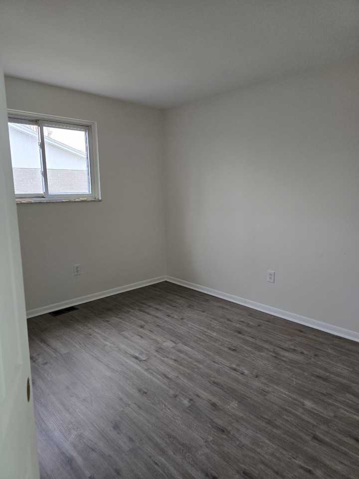 4619 Belcourt Dr - Photo 3 of 6