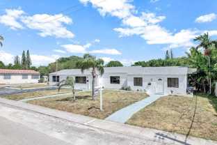 2415 Pierce St - Photo 1 of 1