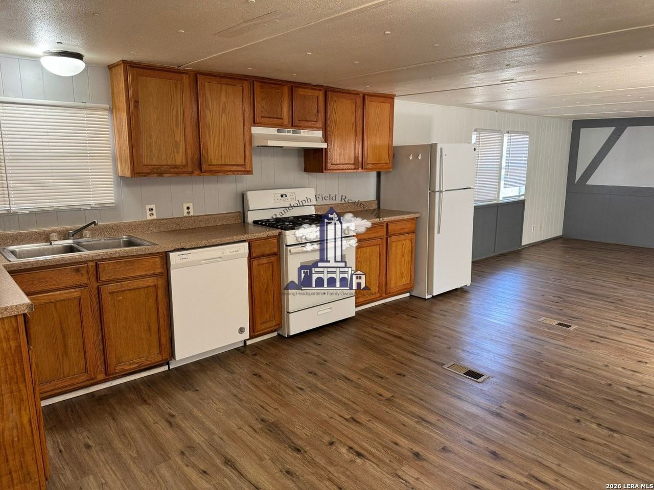 8509 Northmont Dr - Photo 6 of 13