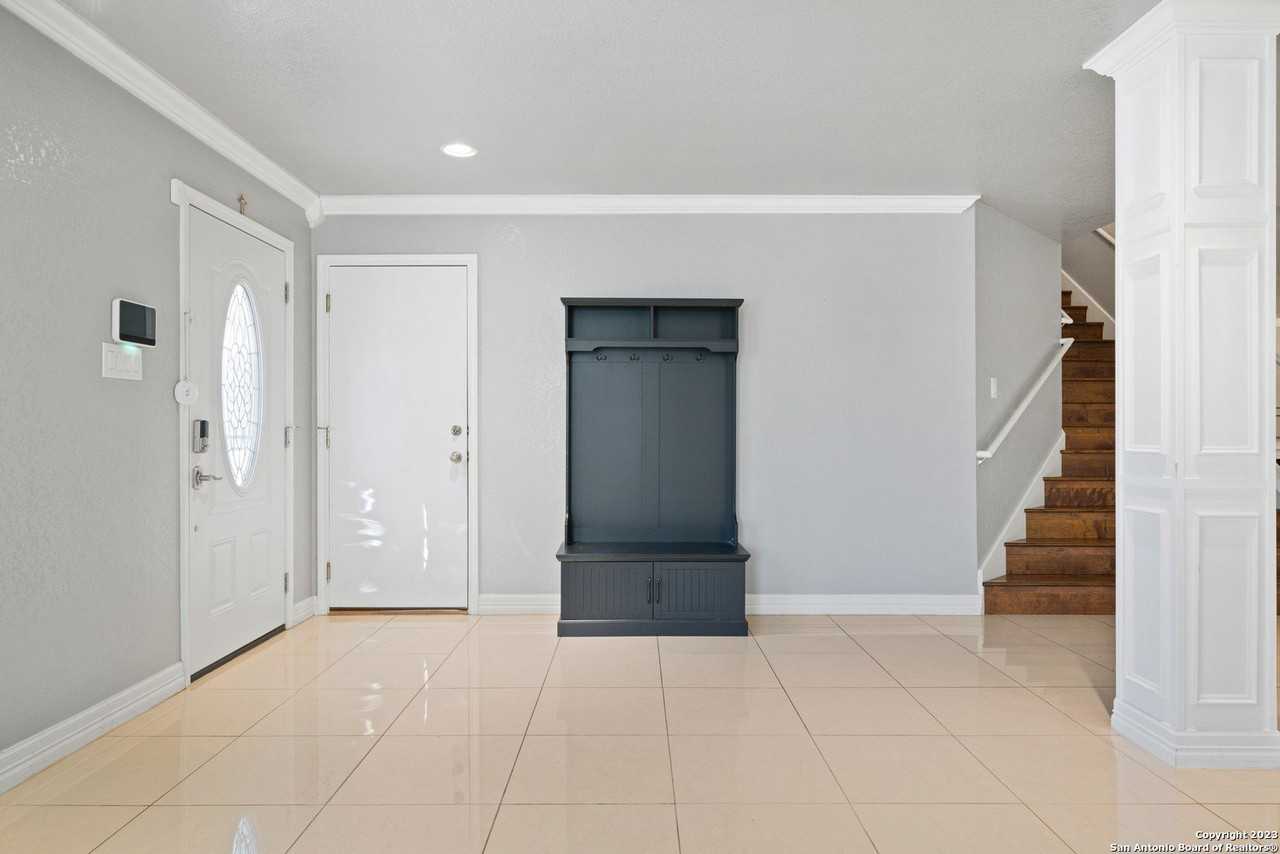 11016 Forest Shower - Photo 7 of 40