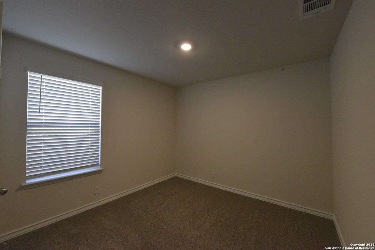 5530 Chase Fls - Photo 6 of 12