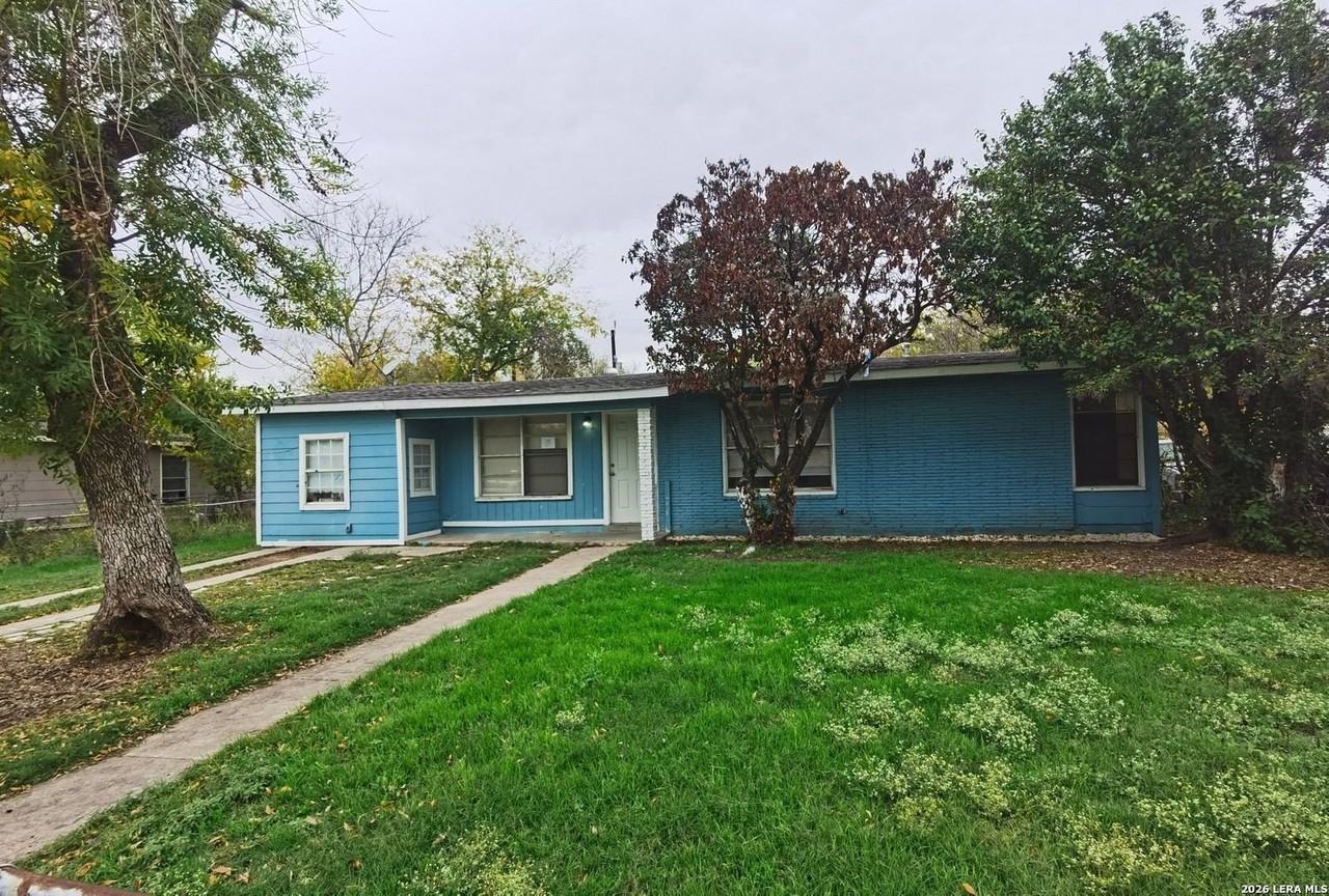 119 Knollwood Dr - Photo 2 of 36