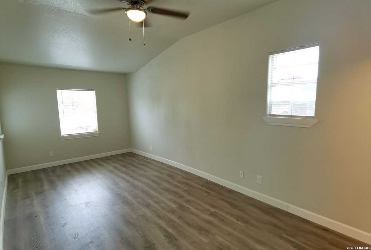 119 Knollwood Dr - Photo 6 of 36