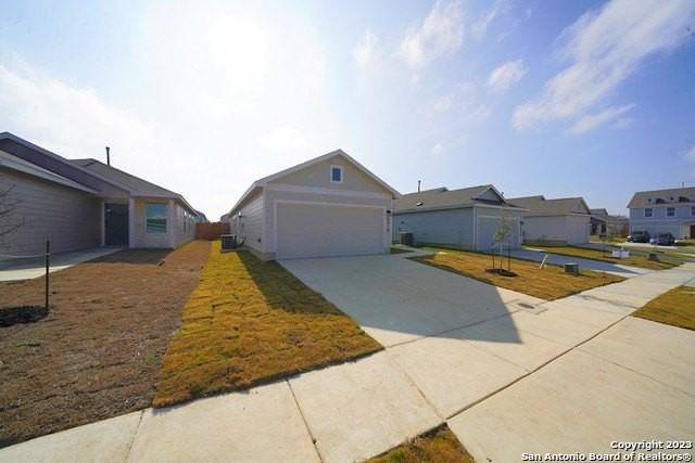 8810 Barrow Path - Photo 4 of 38