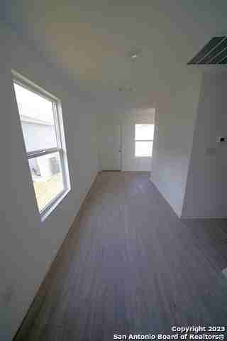 8810 Barrow Path - Photo 7 of 38