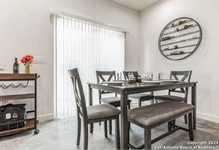 939 Piedmont Ave - Photo 5 of 17