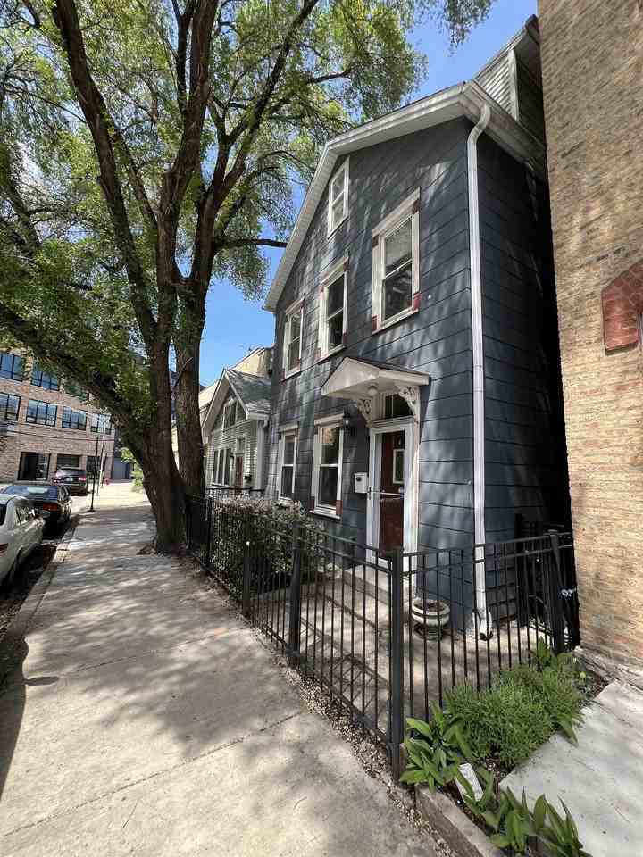 2010 W Concord Pl #1 - Photo 4 of 28