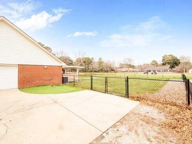 655 Torrey Pines Dr - Photo 5 of 50