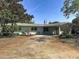 featured image of 1315 Lester Ct