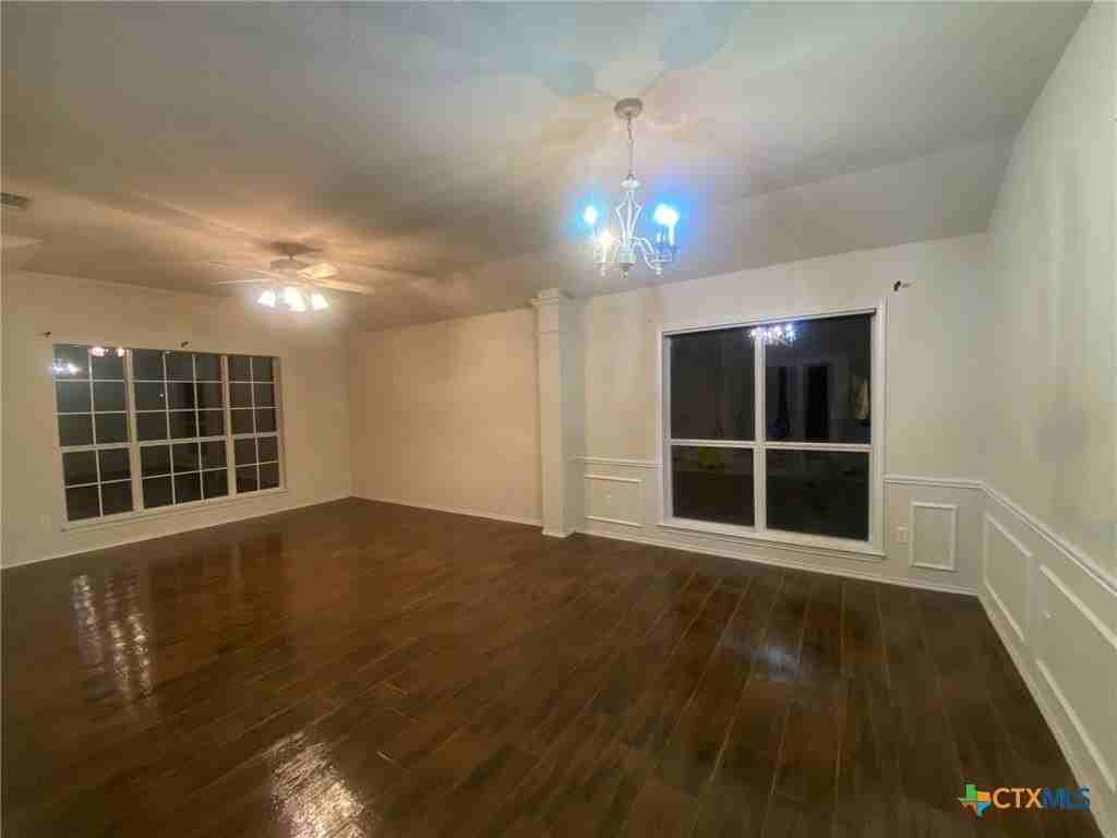 2128 Modoc Dr - Photo 2 of 13