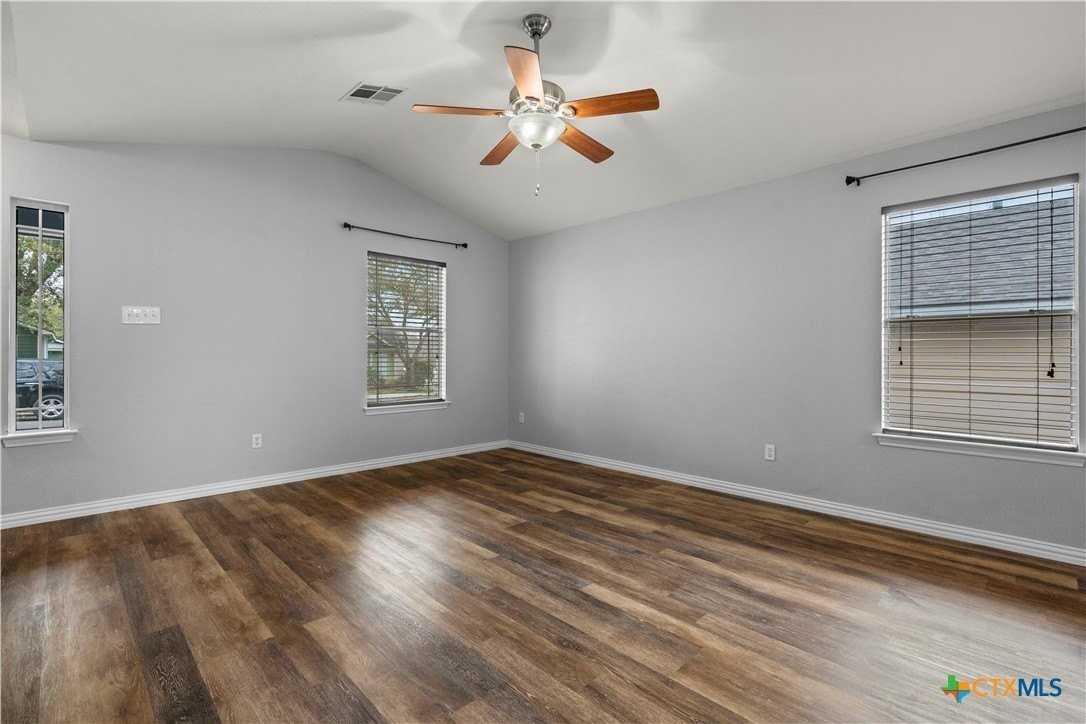 4492 Mather - Photo 3 of 21