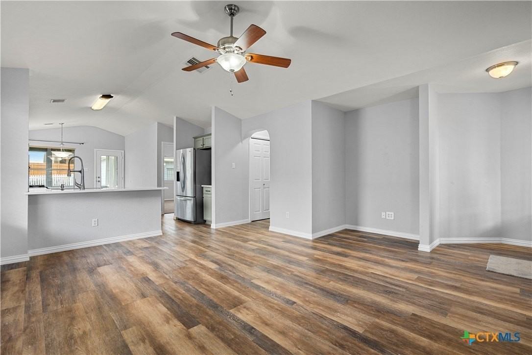 4492 Mather - Photo 4 of 21