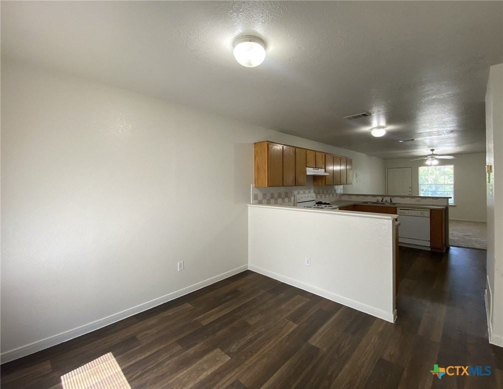 334 S 40th St Apt C - Photo 3 of 15