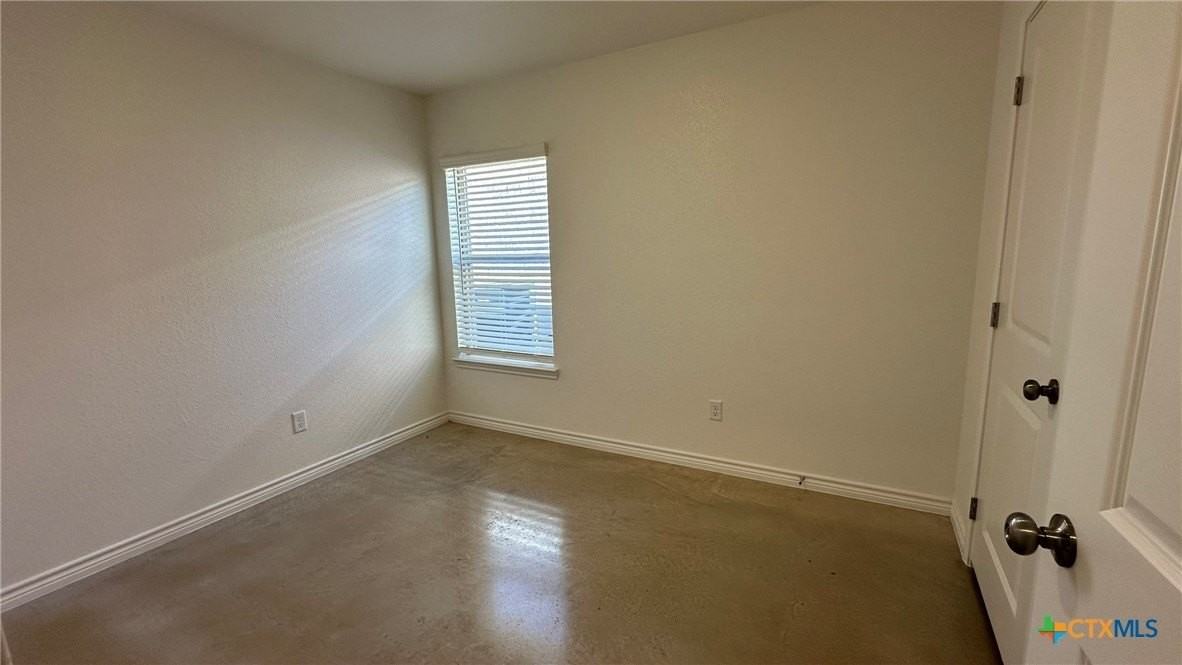 1209 Lehmann Apt B - Photo 7 of 17