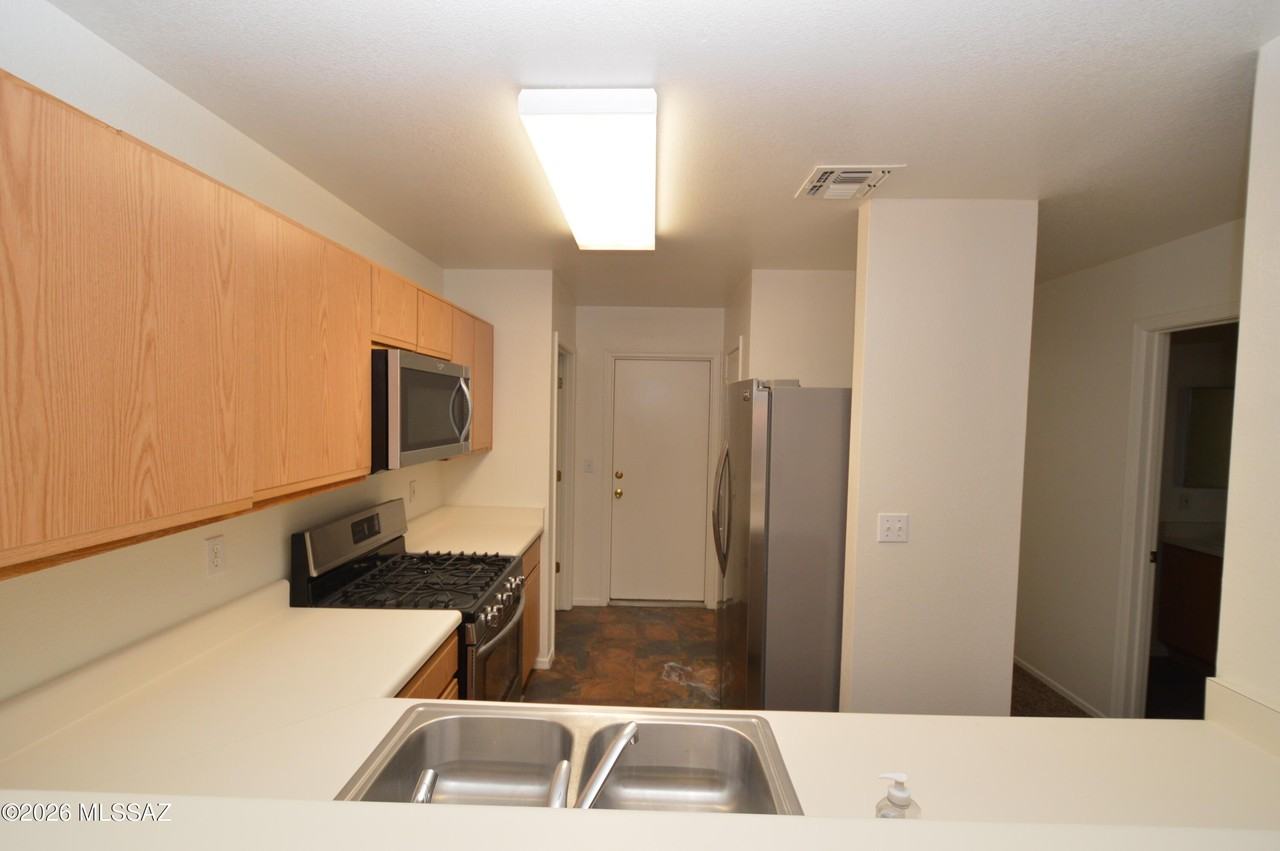 7009 E Strike Eagle Way - Photo 3 of 10