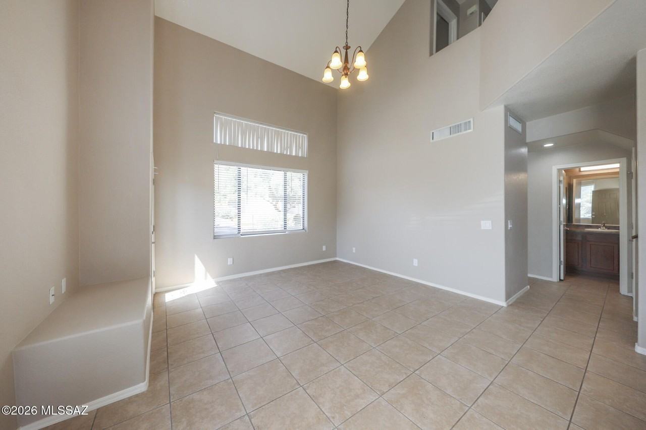 4061 N Weimer Pl Unit 26 - Photo 4 of 29