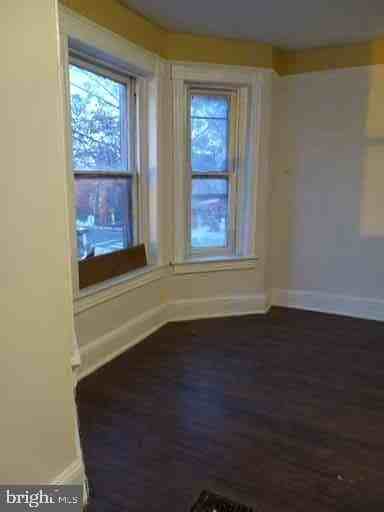 1841 N Capitol St Ne - Photo 7 of 10