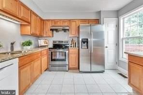 116 Steven Ln - Photo 2 of 7