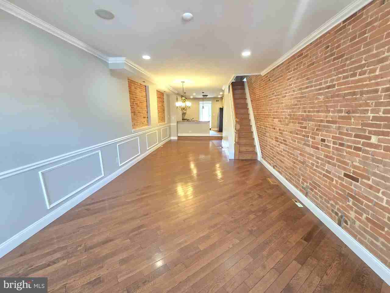 112 N Luzerne Ave - Photo 2 of 23