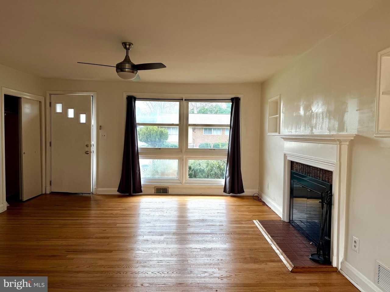 1307 Malbay Dr - Photo 5 of 24