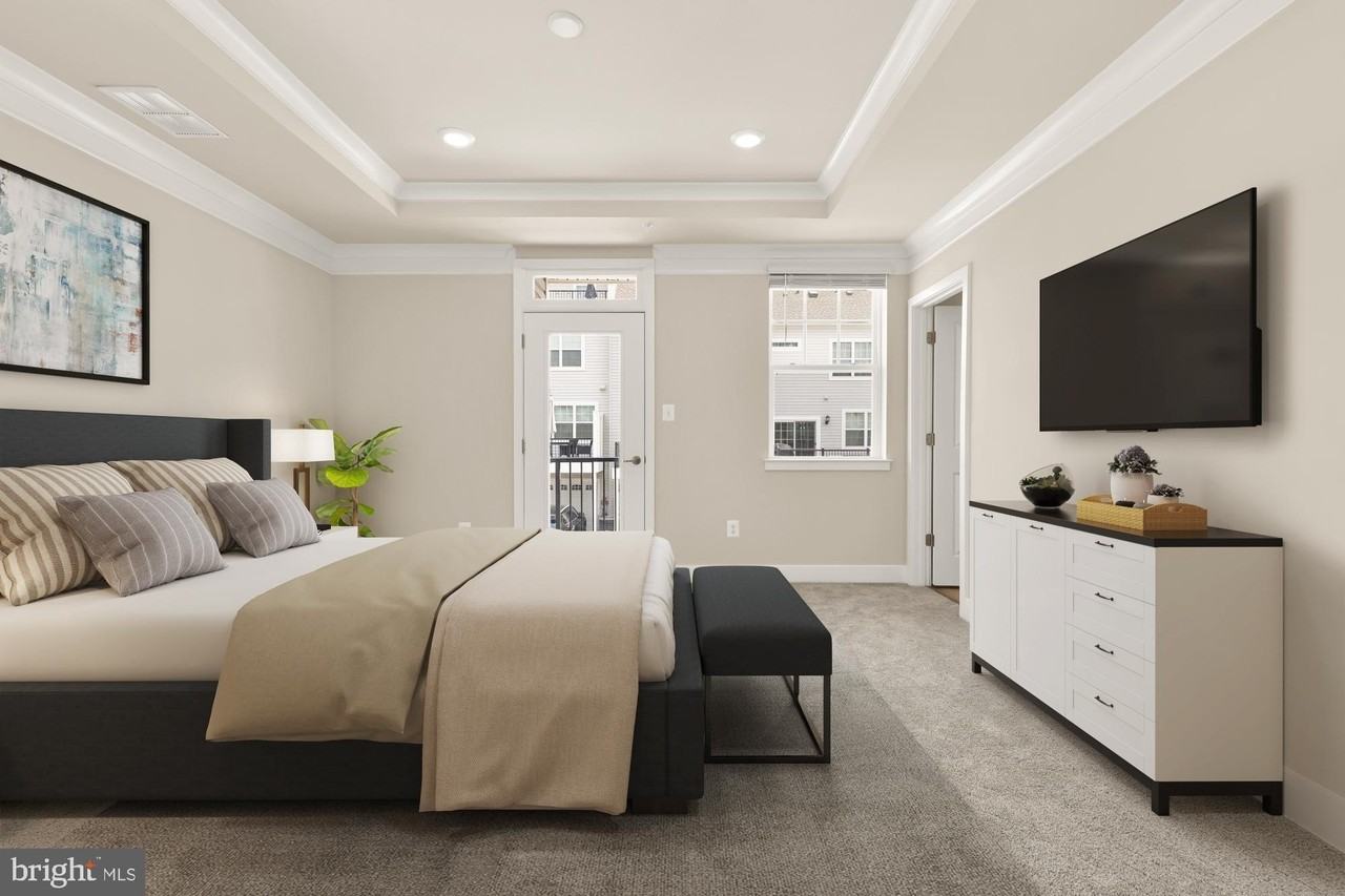 7916 Potter Pl Unit B - Photo 6 of 31