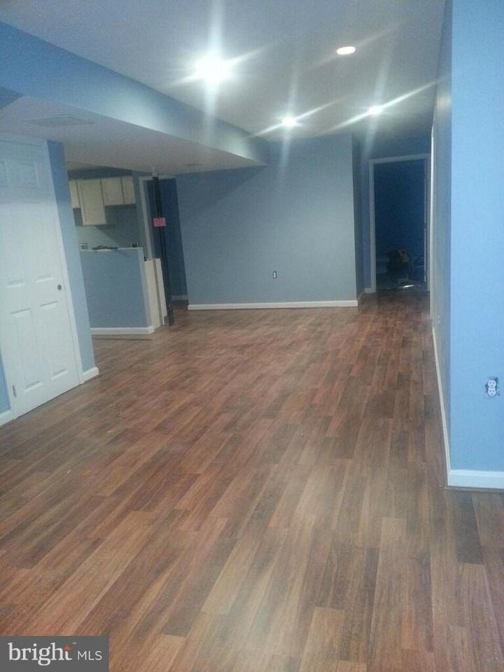 8104 Owens Way - Photo 6 of 19