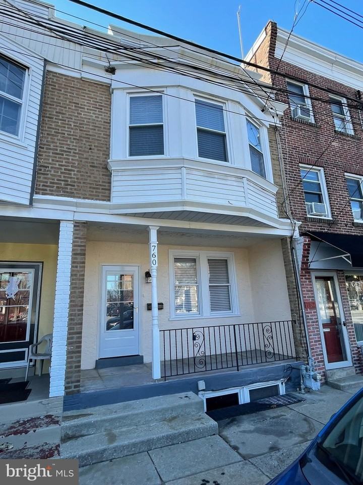 760 W Railroad Ave - Photo 2 of 24