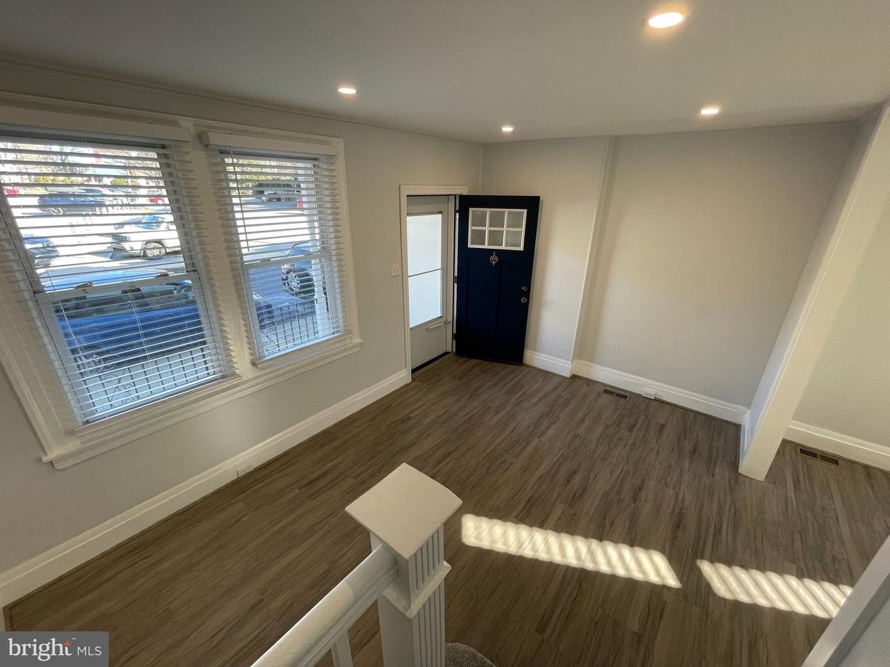 760 W Railroad Ave - Photo 7 of 24