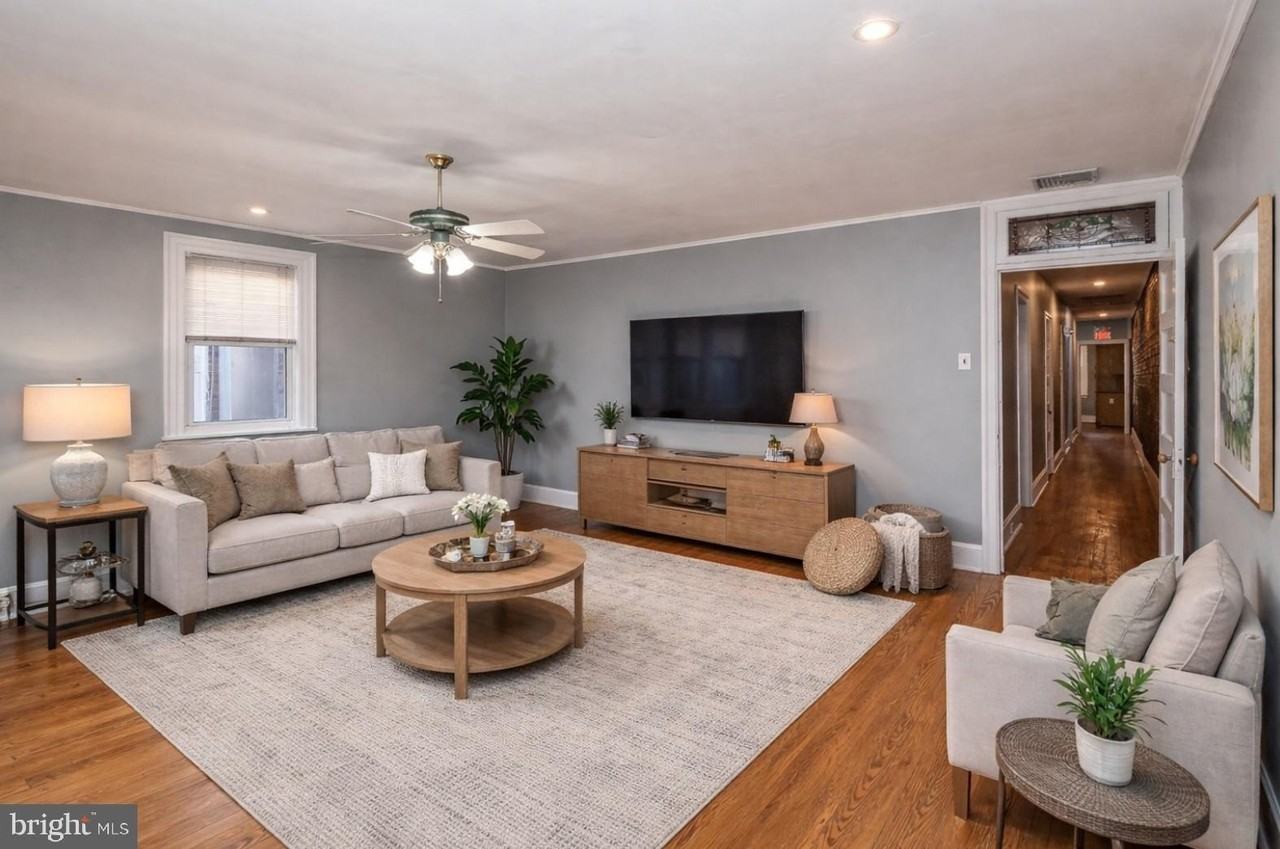 1007 W Lancaster Ave - Photo 2 of 13