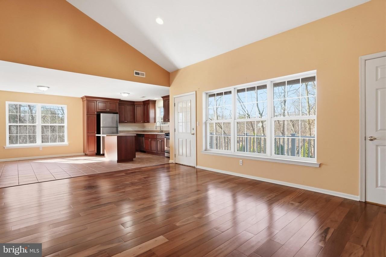 13675 Philmont Ave Unit 40-00 #40 - Photo 4 of 30