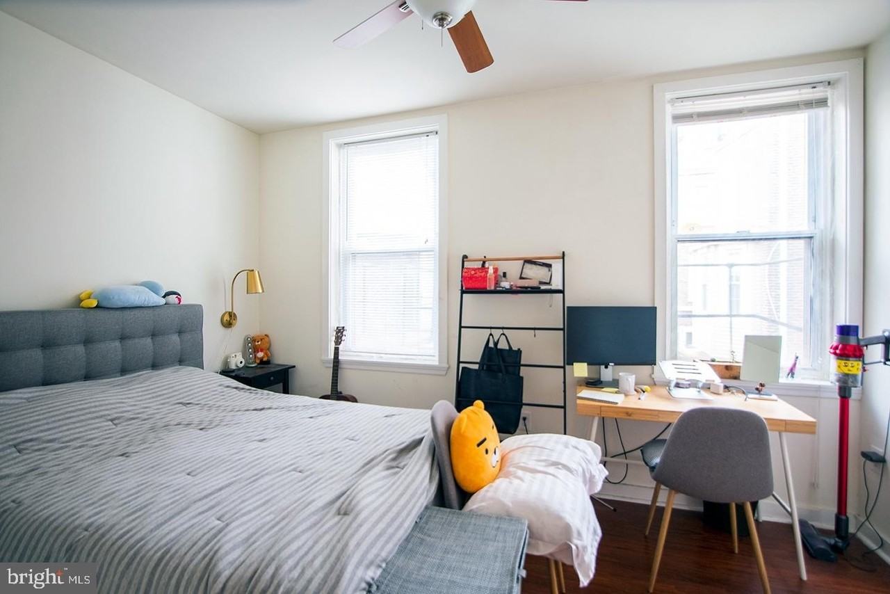 1431 Lombard St Apt 2 - Photo 6 of 9