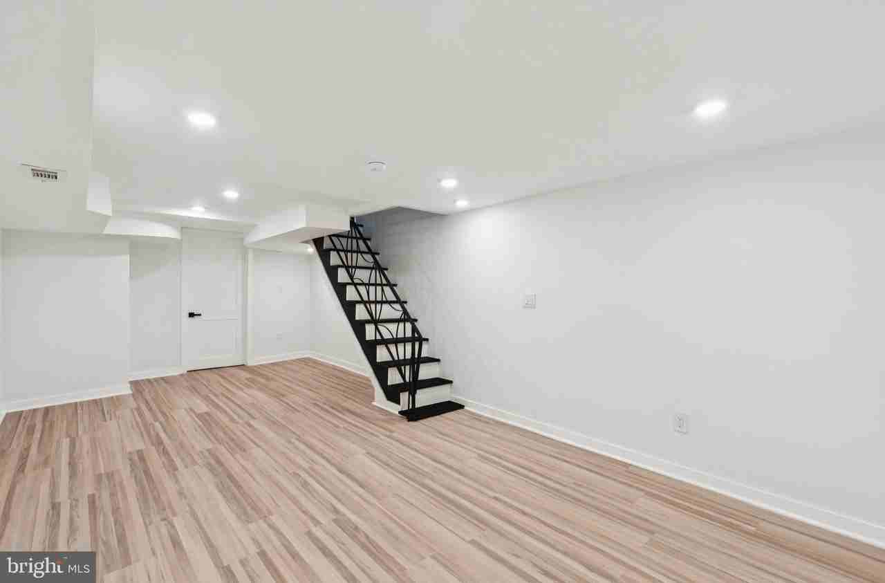 2242 S Bonsall St - Photo 7 of 25