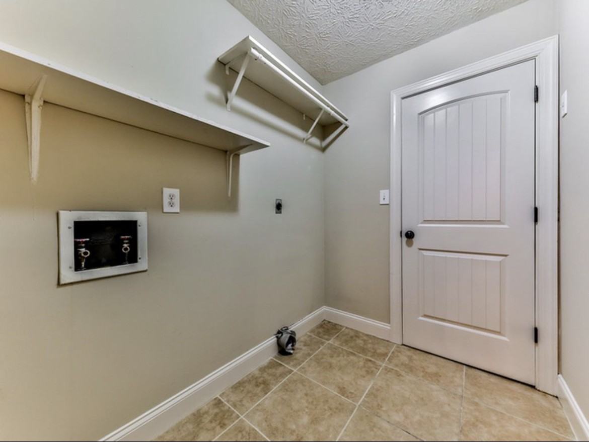 214 Marty Ln #1 - Photo 7 of 8