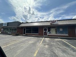 featured image of 3239 Lafayette Rd #1