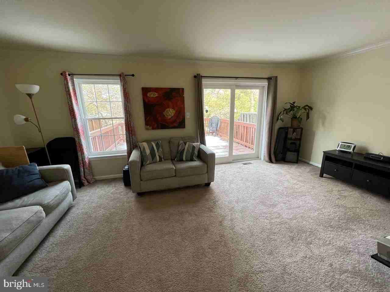 6458 Autumn Glen Ct - Photo 2 of 9