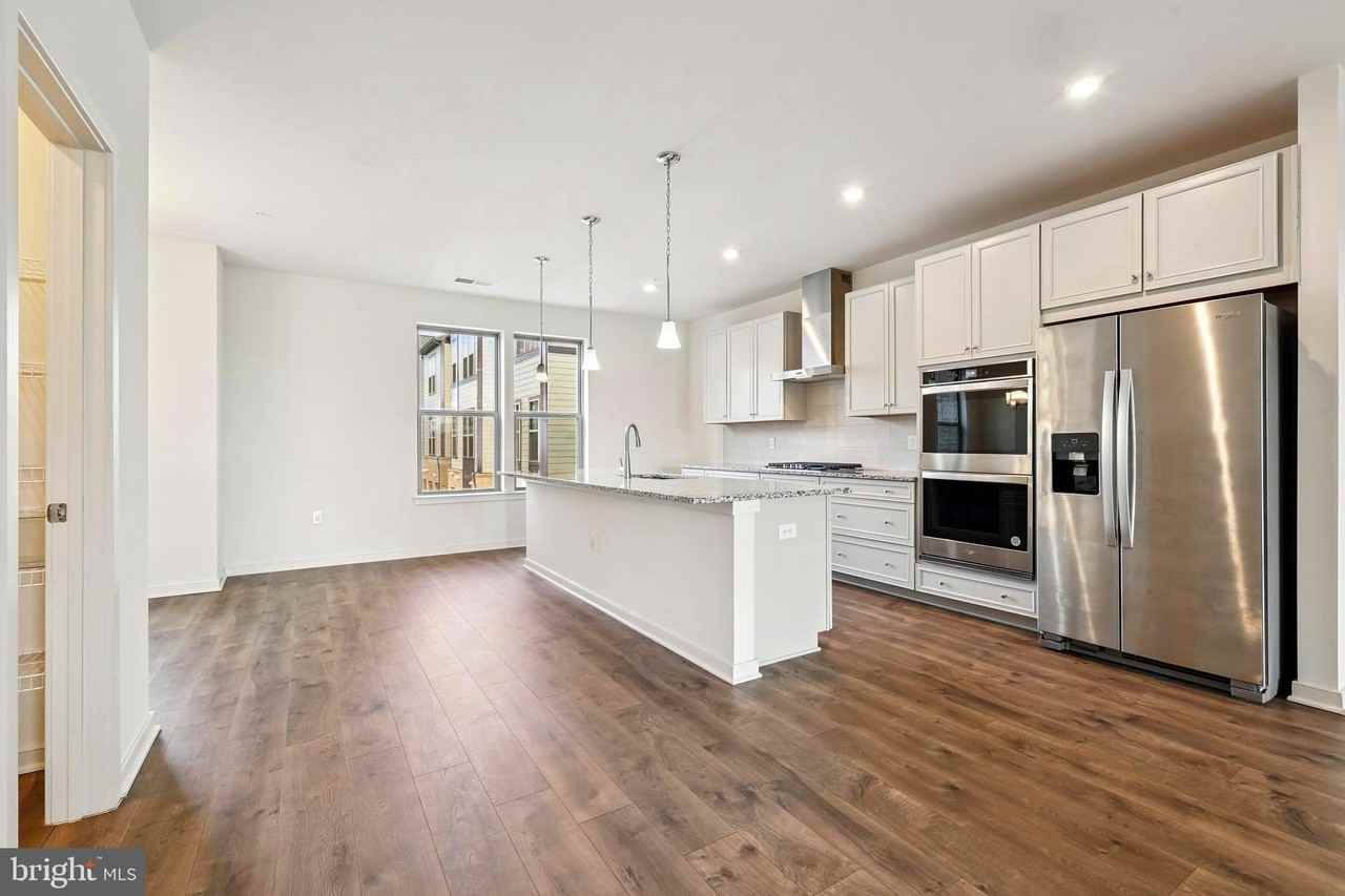 46007 Woodpecker Sq - Photo 3 of 25