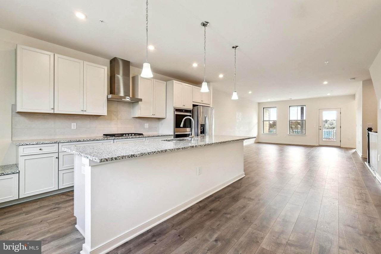 46007 Woodpecker Sq - Photo 5 of 25