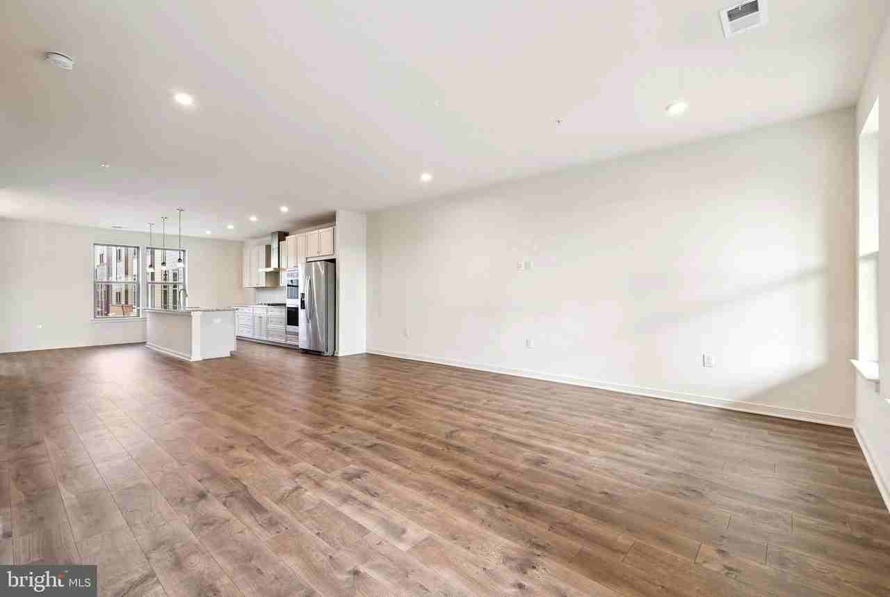 46007 Woodpecker Sq - Photo 7 of 25