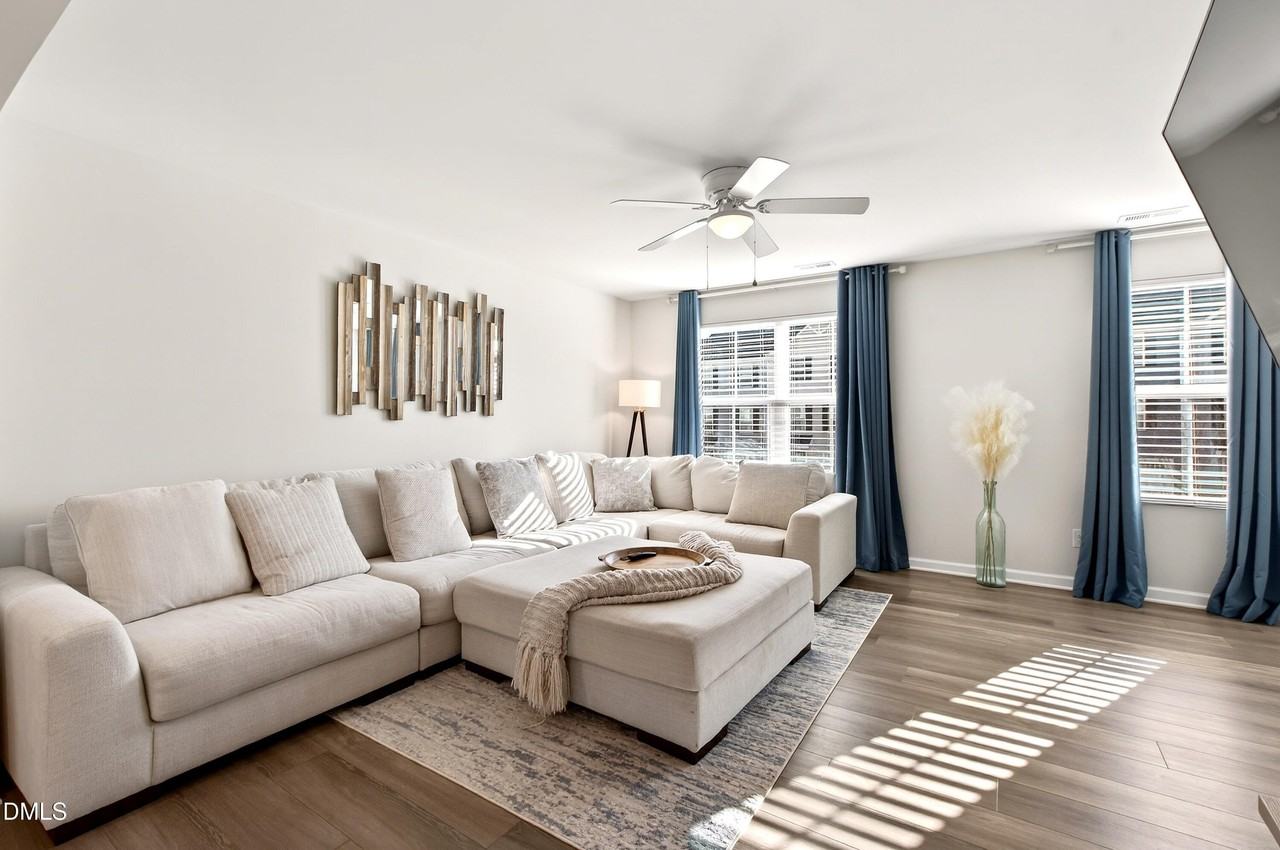 4629 Great Egret Way - Photo 2 of 47