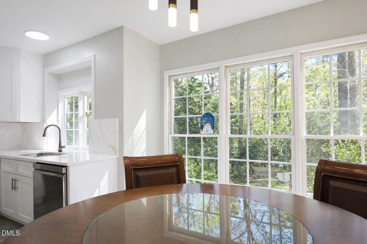 119 Woodshire Ln - Photo 6 of 12