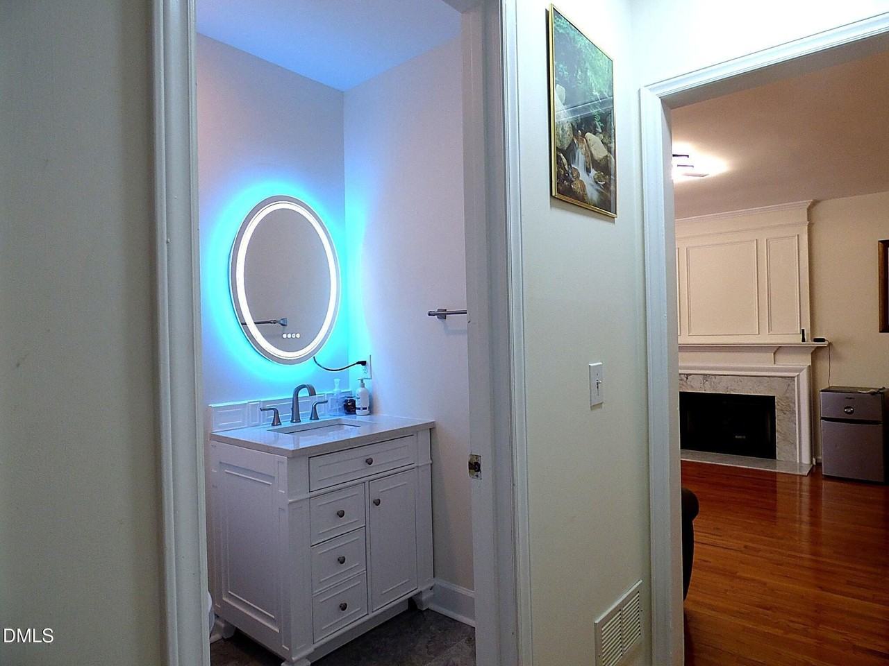 119 Woodshire Ln - Photo 7 of 12