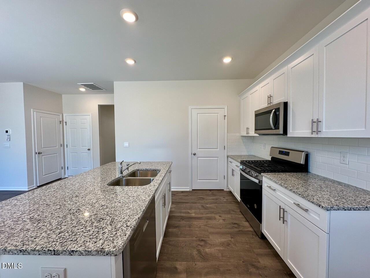 604 Dorado Rd - Photo 7 of 23